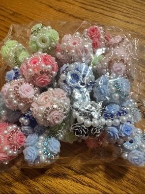 30 pieces Floral Resin Beads with Pearls and Rhinestones - Pastel Mix
